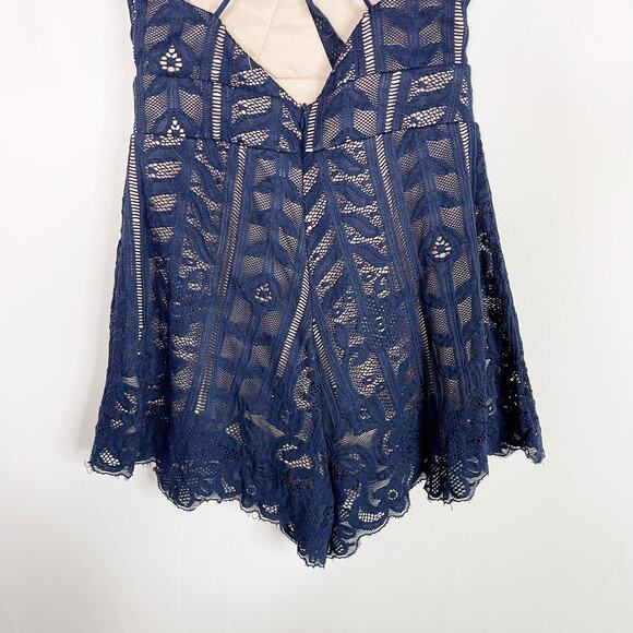 Blossom Cross Open Back Lace Romper Size 6 Navy Blue Playsuit Sleeveless V Neck - Picture 7 of 10